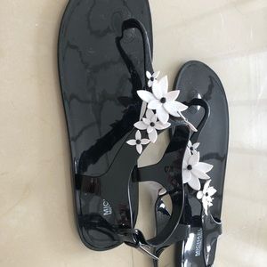 Michael Kors Shoes - New Michael Kors jelly sandals size 10 Michael Kors Shoes - New Michael Kors jelly sandals size 10